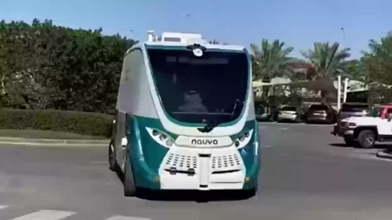 أول مركبة السعودية ذاتية القيادة